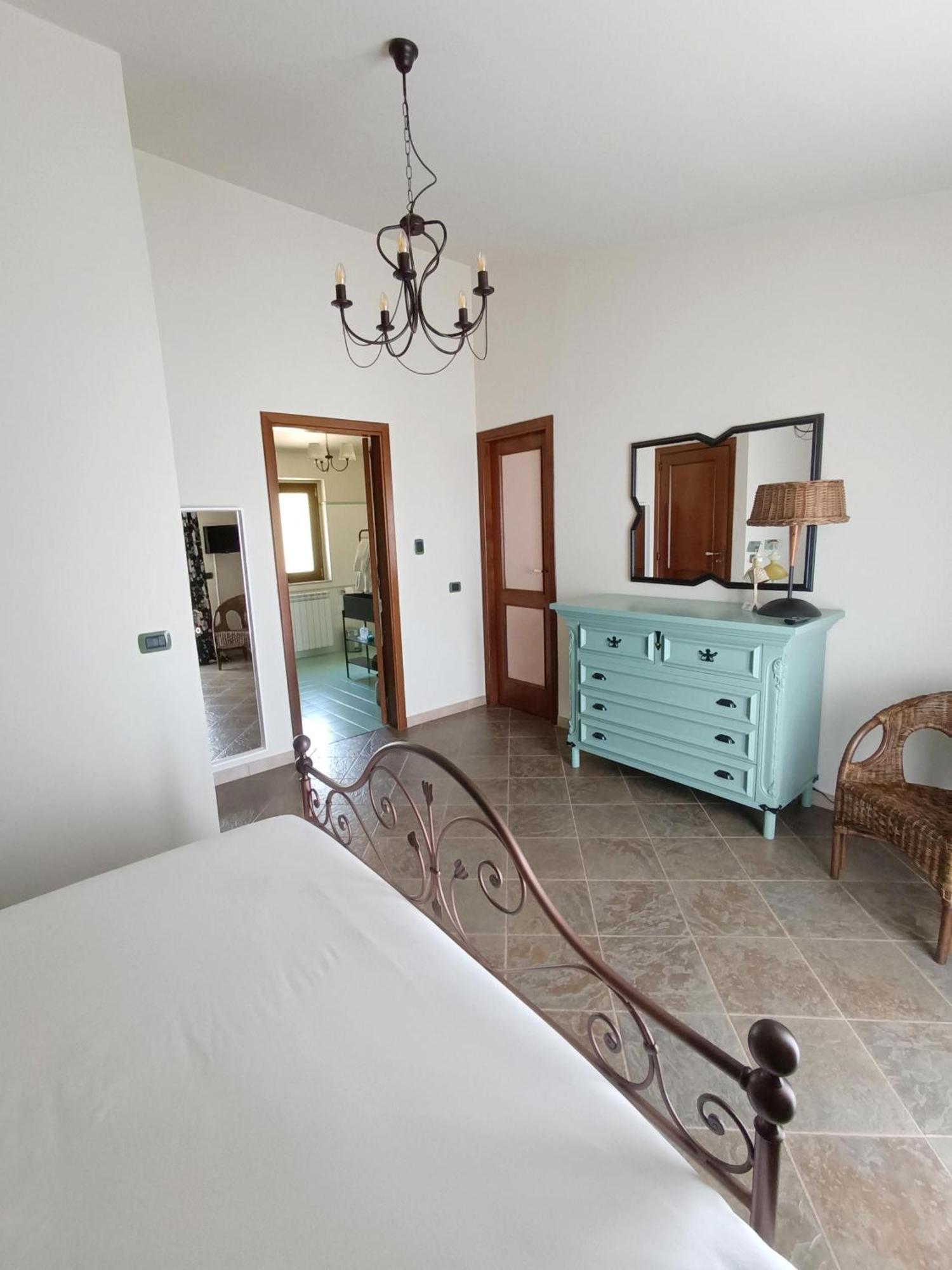 La Casa Di Matilde Bed & Breakfast Gioiosa Marea Luaran gambar